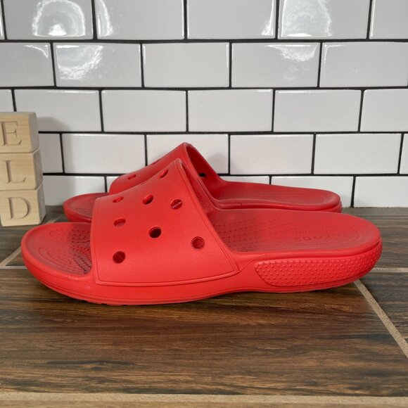 Classic CROCS Slide Mens Size 10 Shoes Red Iconic Comfort Slip On Sandal - Picture 1 of 13